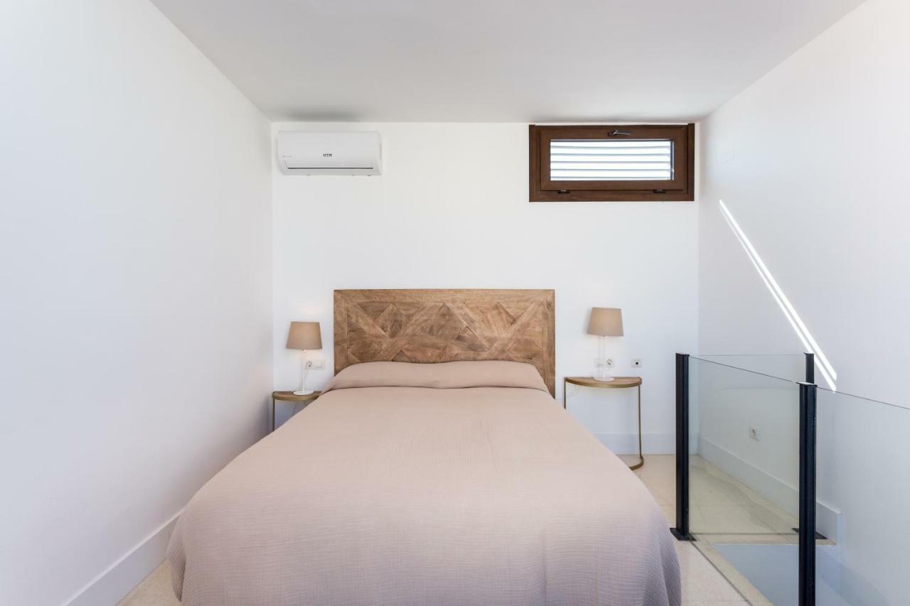 Almazen Apartamentos, Arrayan 23 Севилья Экстерьер фото