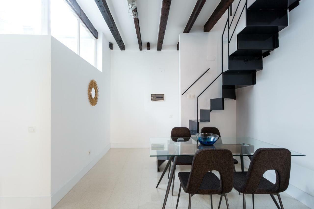 Almazen Apartamentos, Arrayan 23 Севилья Экстерьер фото